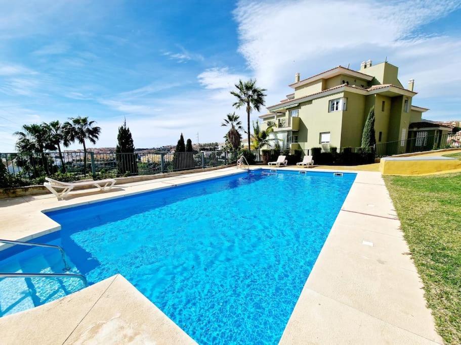 Appartement Royal Golf View: 2br, Pools & Ac