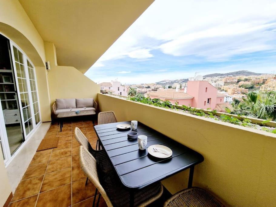 Royal Golf View: 2br, Pools & Ac Sitio de Calahonda